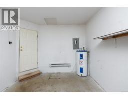 A 2179 Urquhart Ave, Courtenay, BC V9N7W3 Photo 33