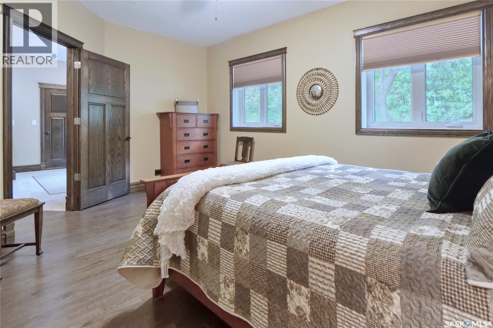 662 Valley DRIVE — photo 18