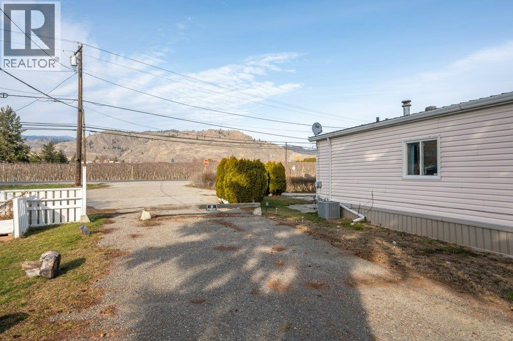 5617 Highway 97 - 46