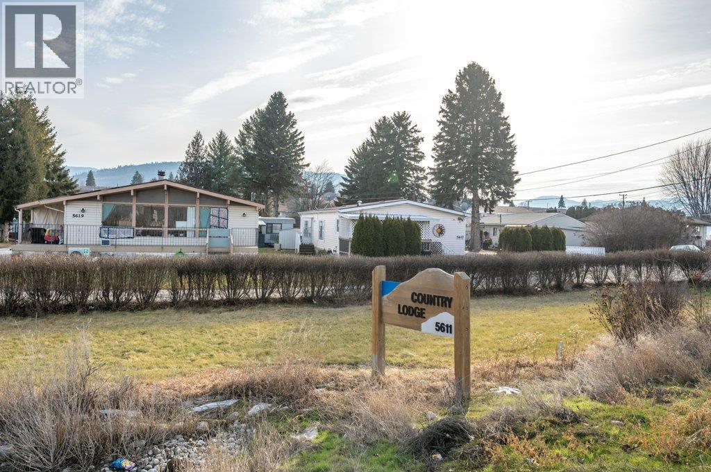 5617 Highway 97 - 49