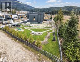 2934 Huckleberry Drive, Squamish, BC V8B1B2 Photo 6