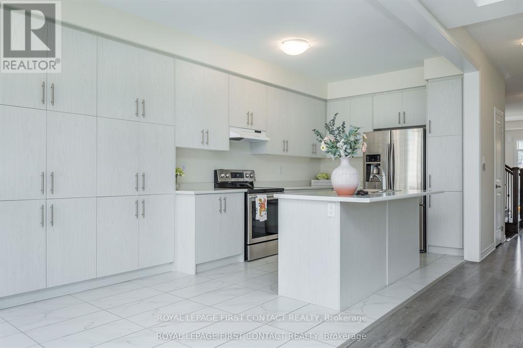 86 KENNETH ROGERS CRESCENT - 9