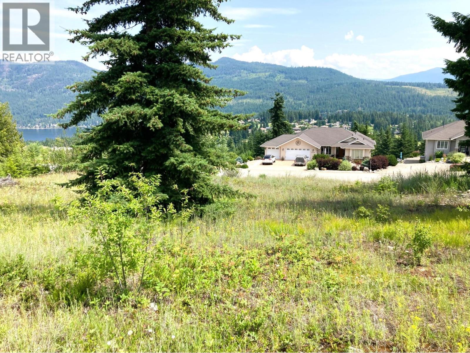  2555 Highlands Drive, Blind Bay