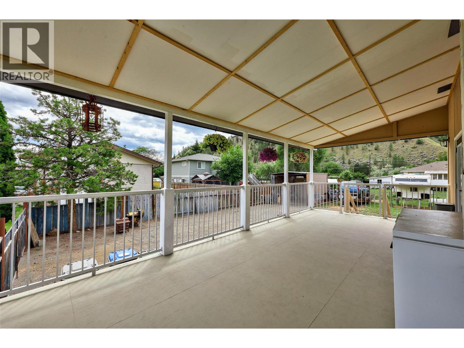 6685 Beaver Crescent - 10