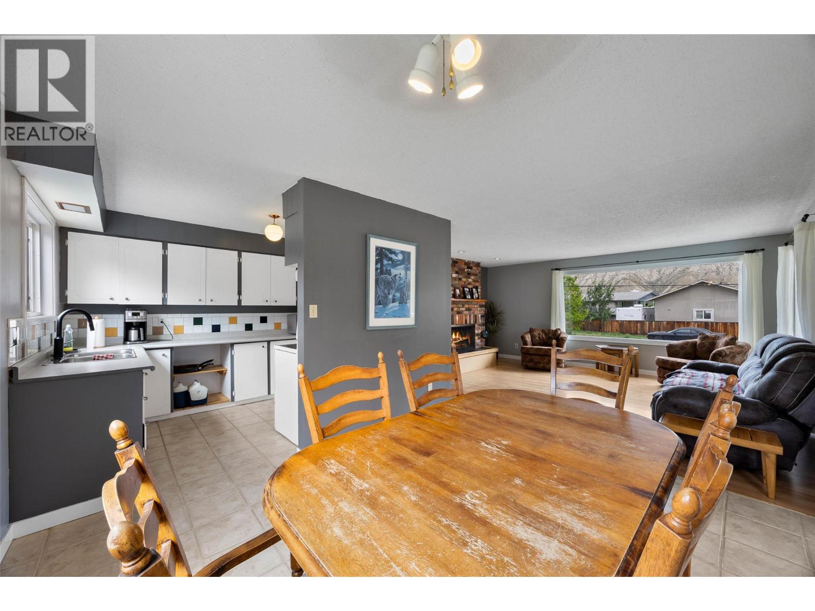 6685 Beaver Crescent - 12