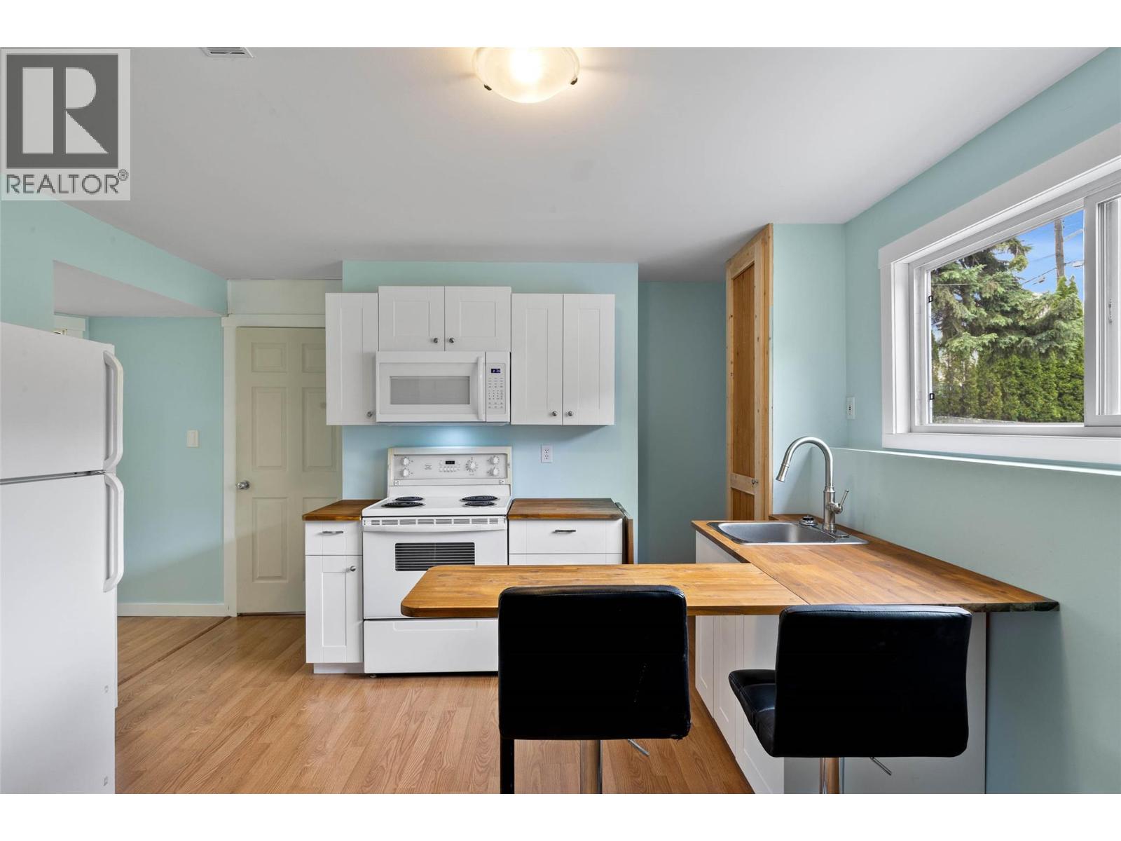 6685 Beaver Crescent - Image 28