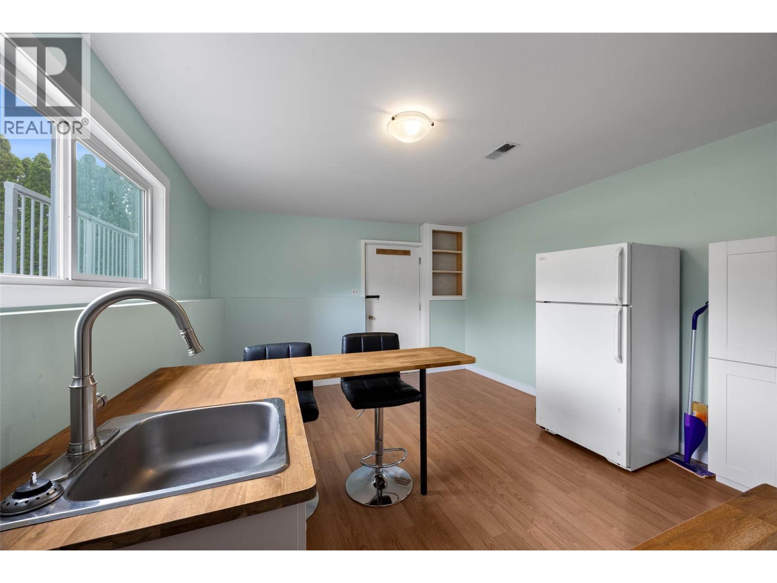 6685 Beaver Crescent - Image 29