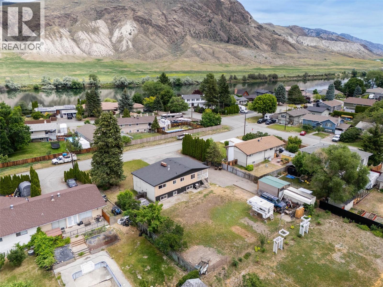 6685 Beaver Crescent - Image 43