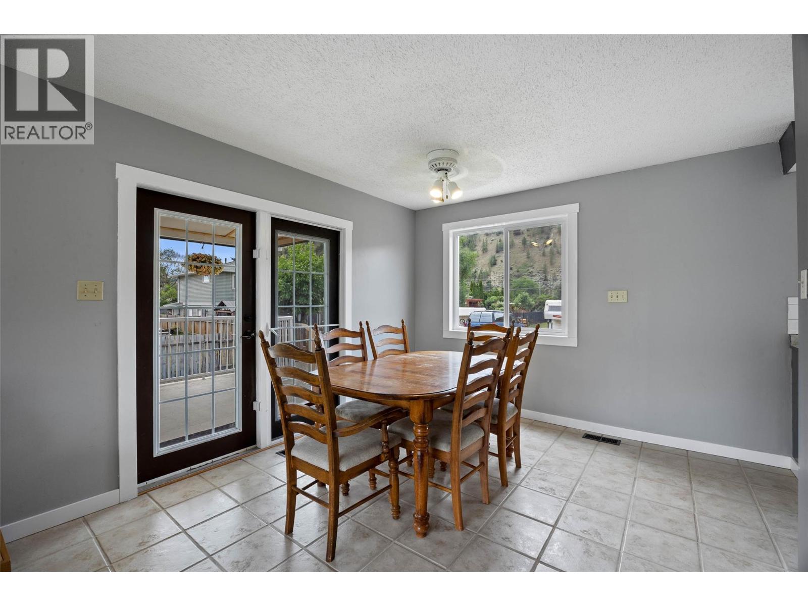 6685 Beaver Crescent - Image 8