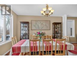Eating area - 7 Branchwood Street, Ottawa, ON K2G6X9 Photo 11