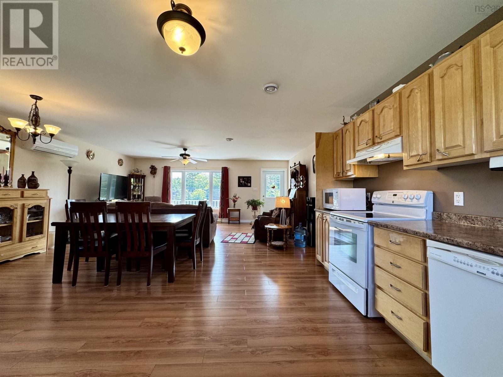 3123 Highway 320 - 9