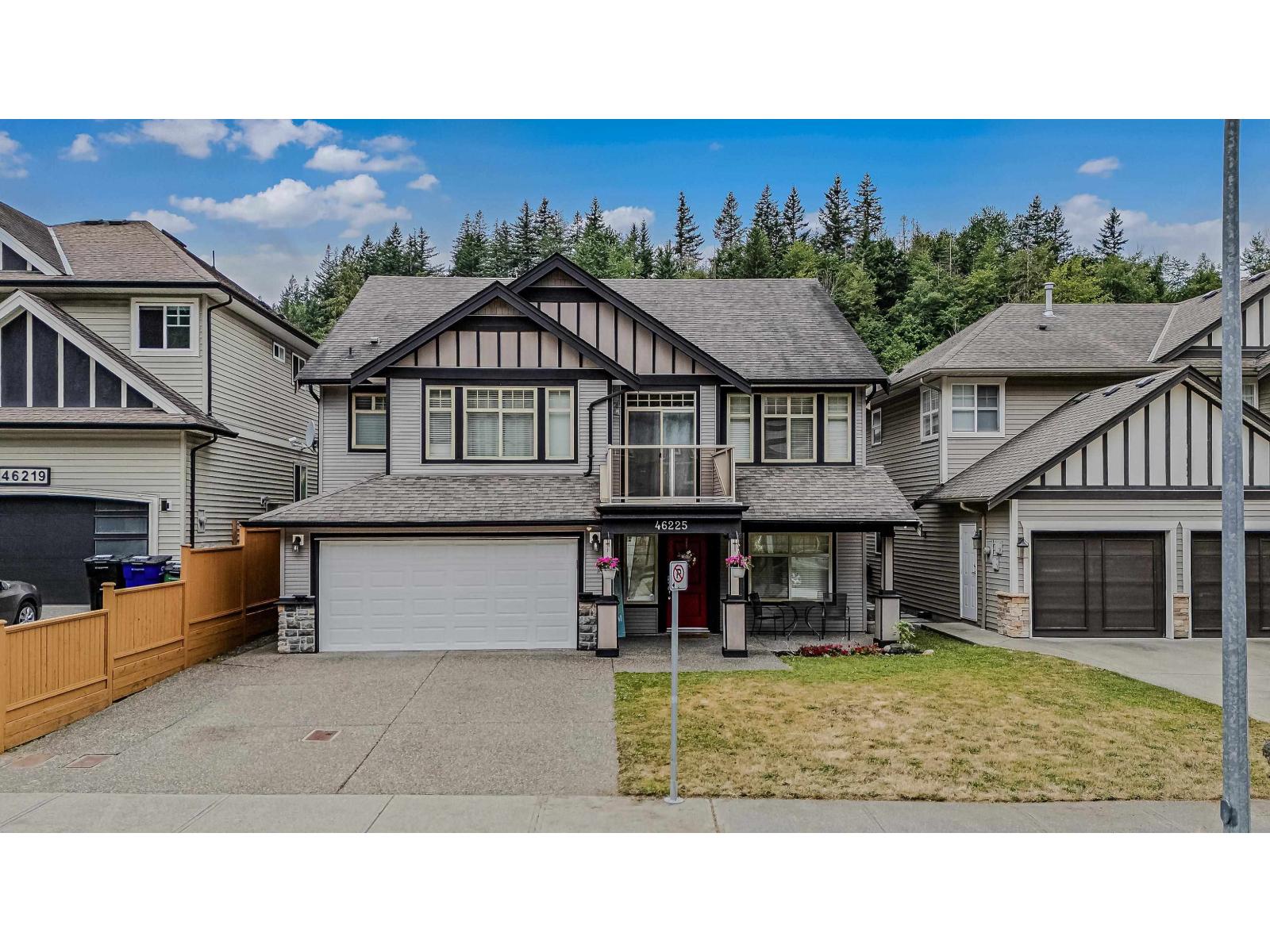 46225 KERMODE CRESCENT, Promontory