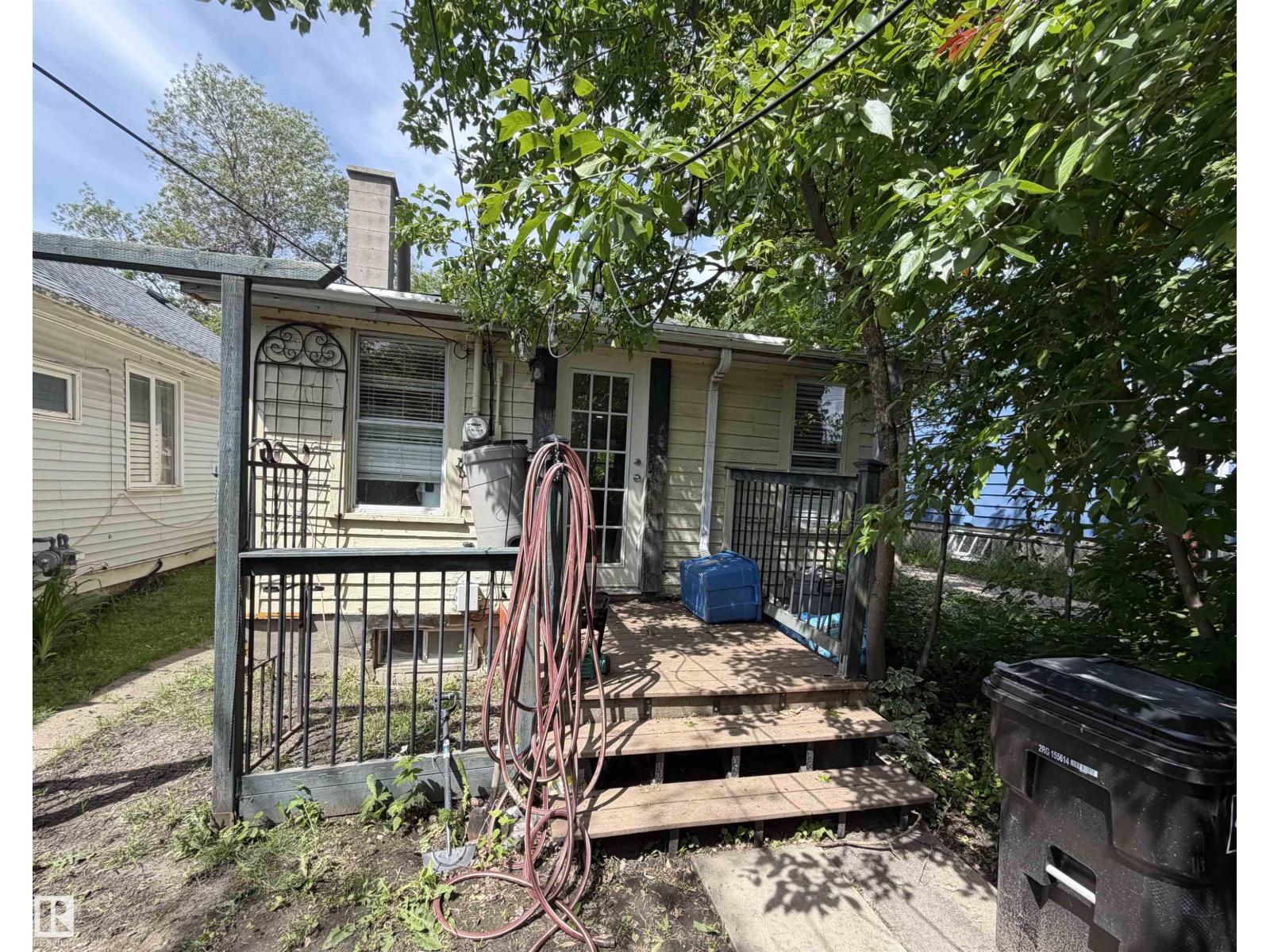 11427 125 ST NW - 21
