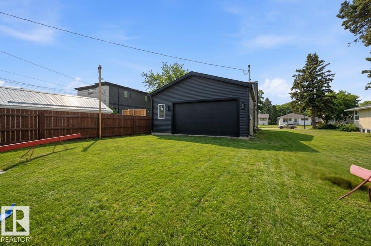 11121 51 ST NW - 56