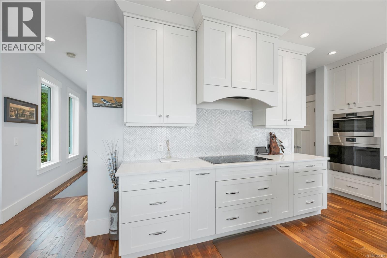 7420 Thornton Hts - 10