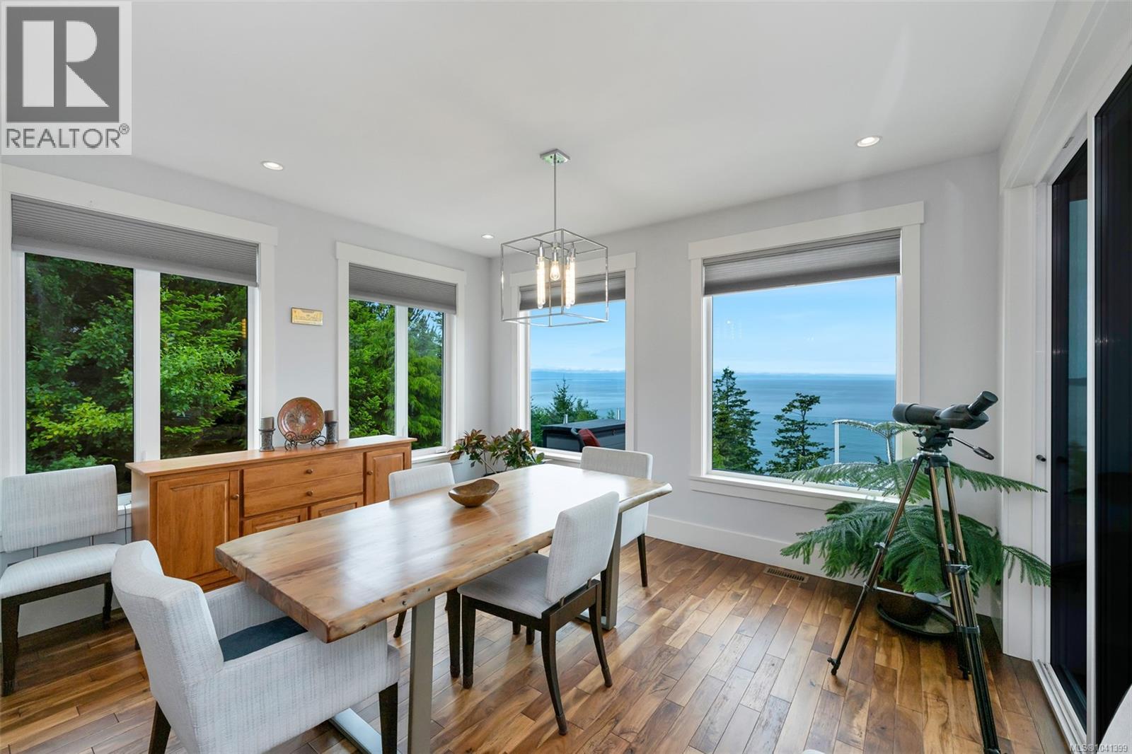 7420 Thornton Hts - 8