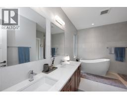 7420 Thornton Hts, Sooke, BC V9Z1L8 Photo 22