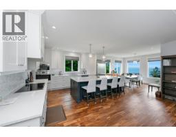 Den - 7420 Thornton Hts, Sooke, BC V9Z1L8 Photo 6