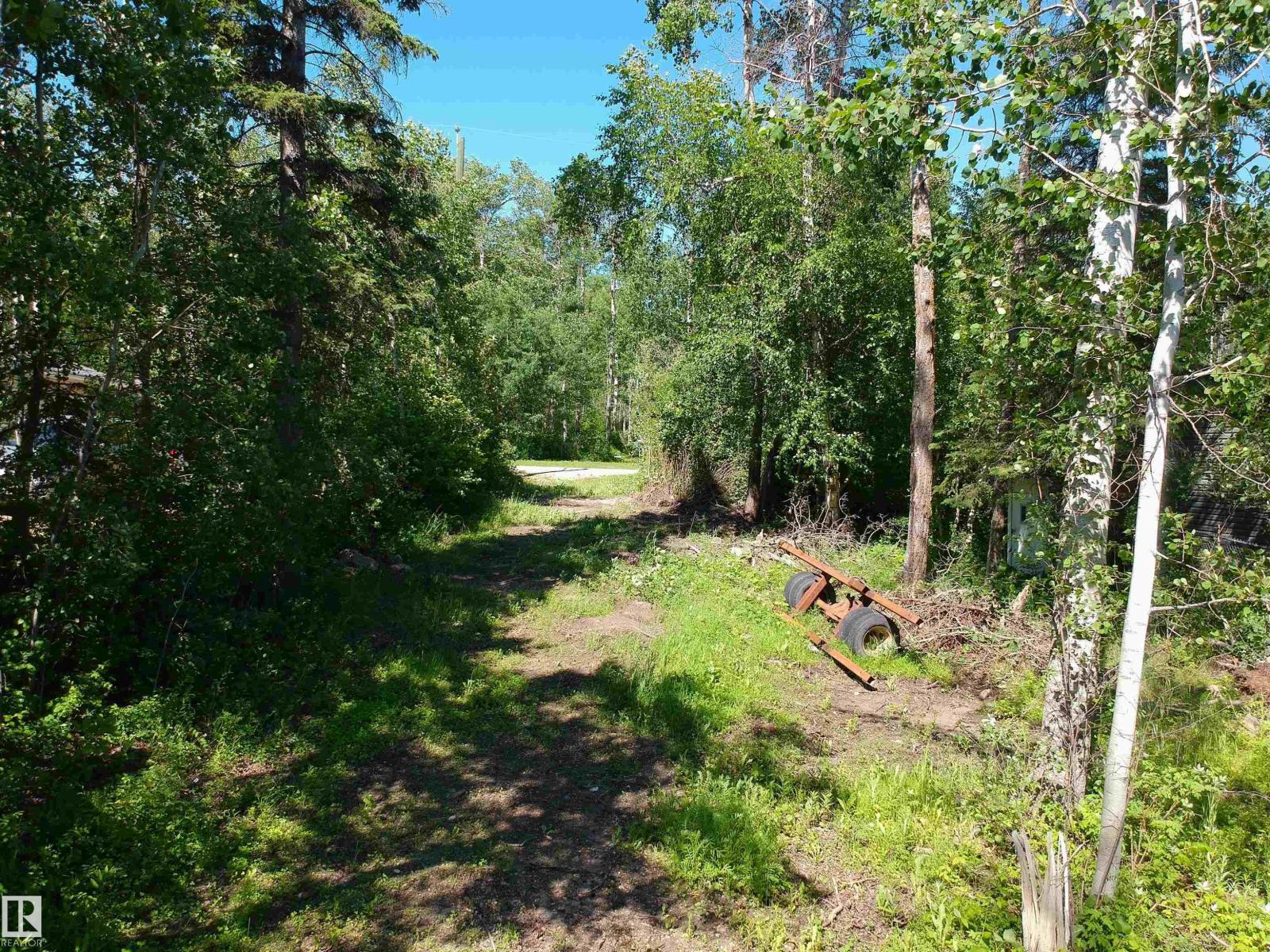859 WESTCOVE DR — photo 30