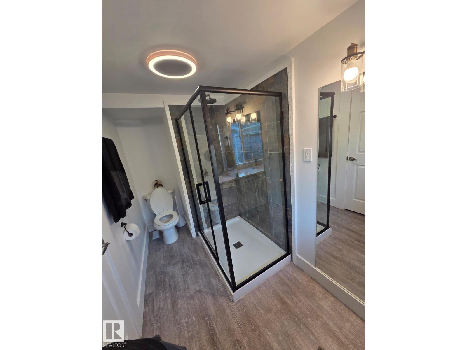 10656 93 ST NW - 34