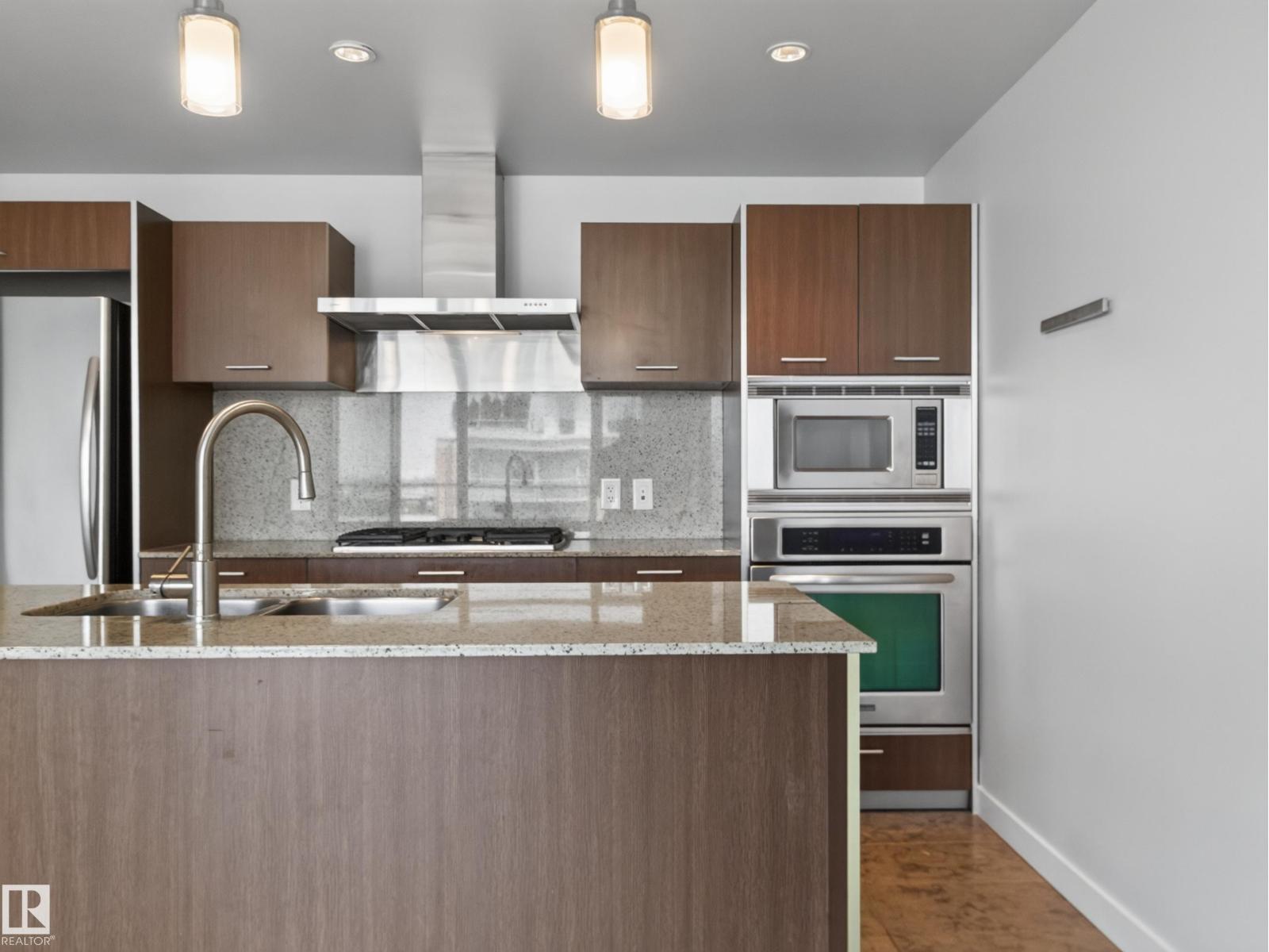 #608 2504 109 ST NW - 9