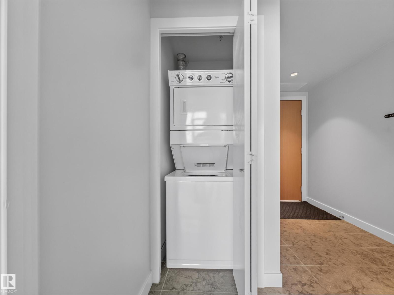 #608 2504 109 ST NW - 22