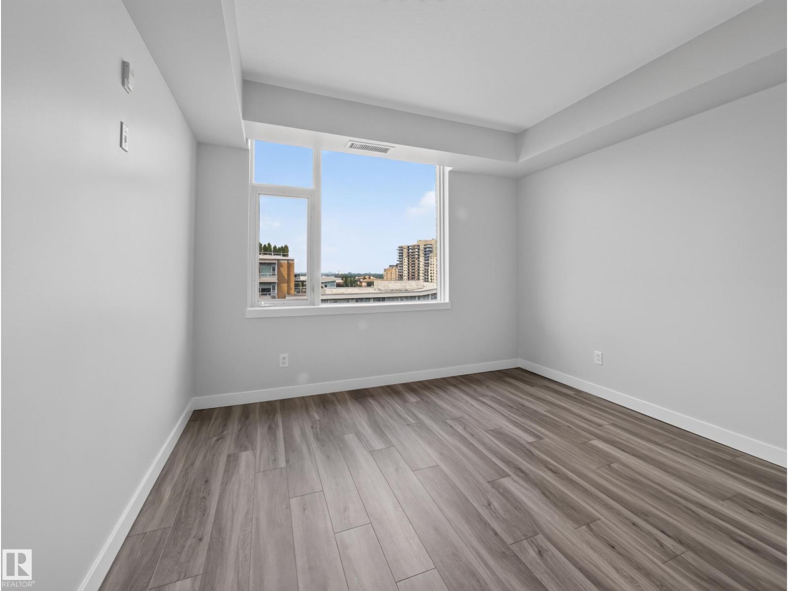#608 2504 109 ST NW - 16
