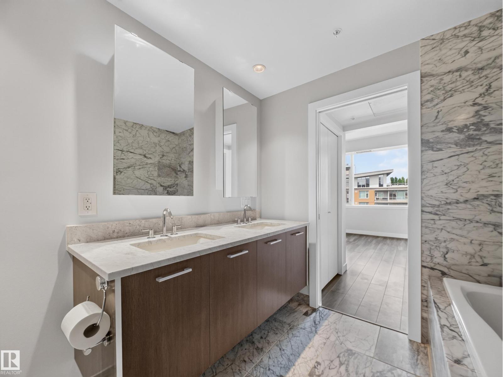 #608 2504 109 ST NW - 17