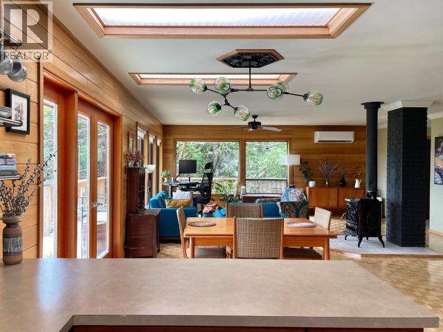 4108 HIGHWAY 101 - 14