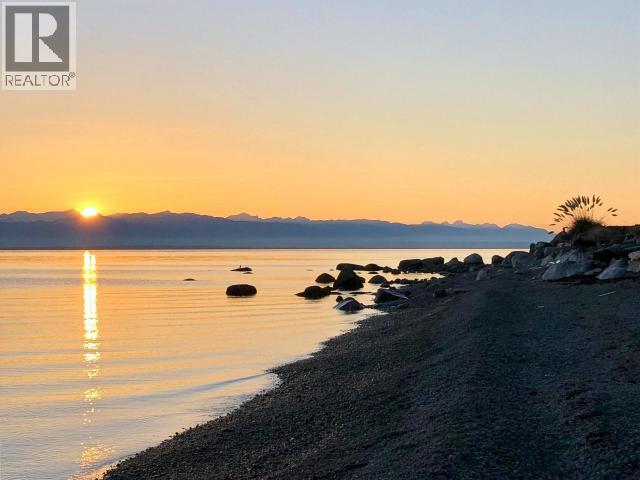 4108 HIGHWAY 101 - 53