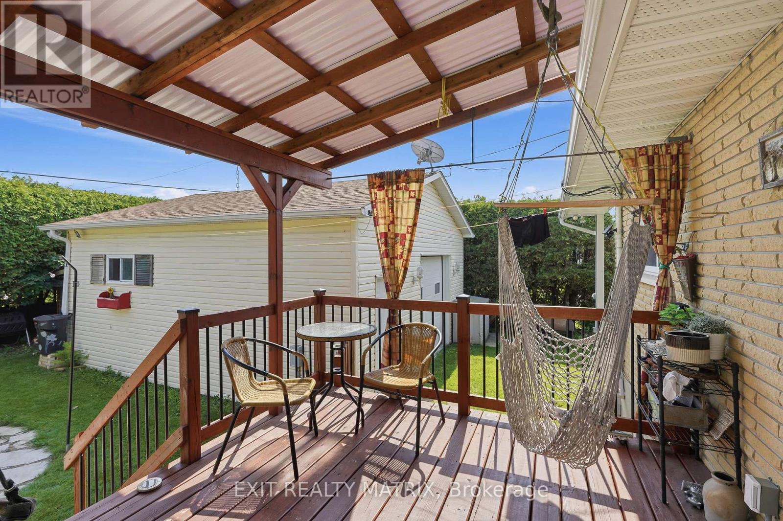 509 GHISLAIN STREET - 37