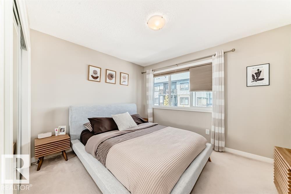 3346 15A AV NW - 15