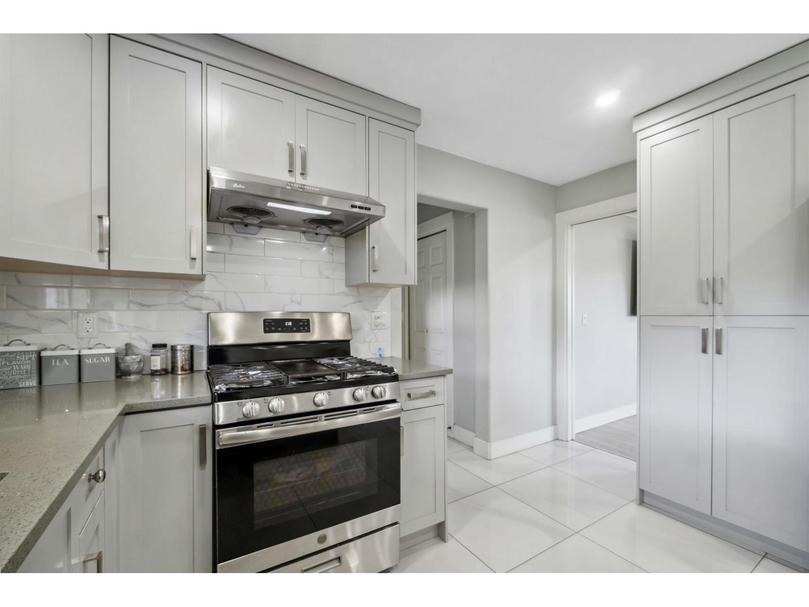 1885 MARION ROAD, Abbotsford