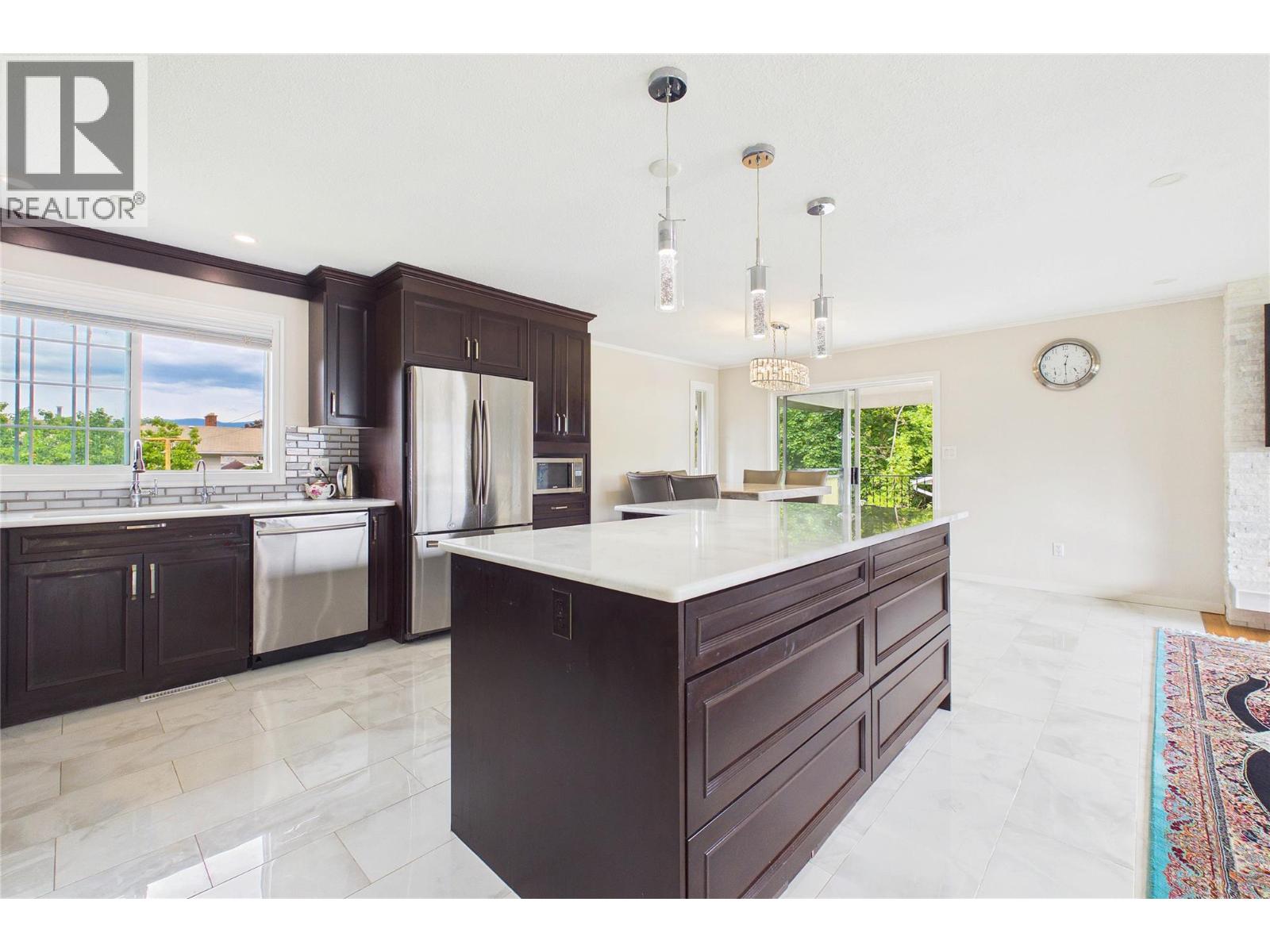 610 Ziprick Road - 4