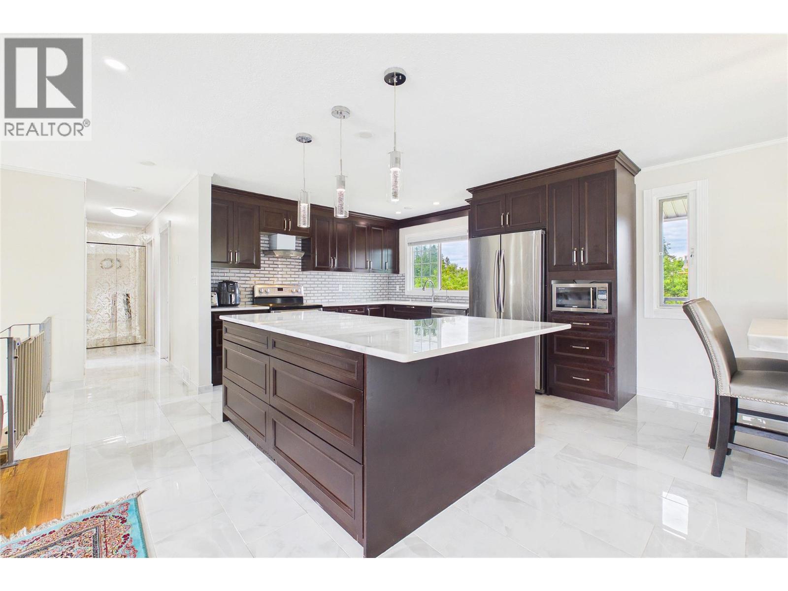 610 Ziprick Road - 8