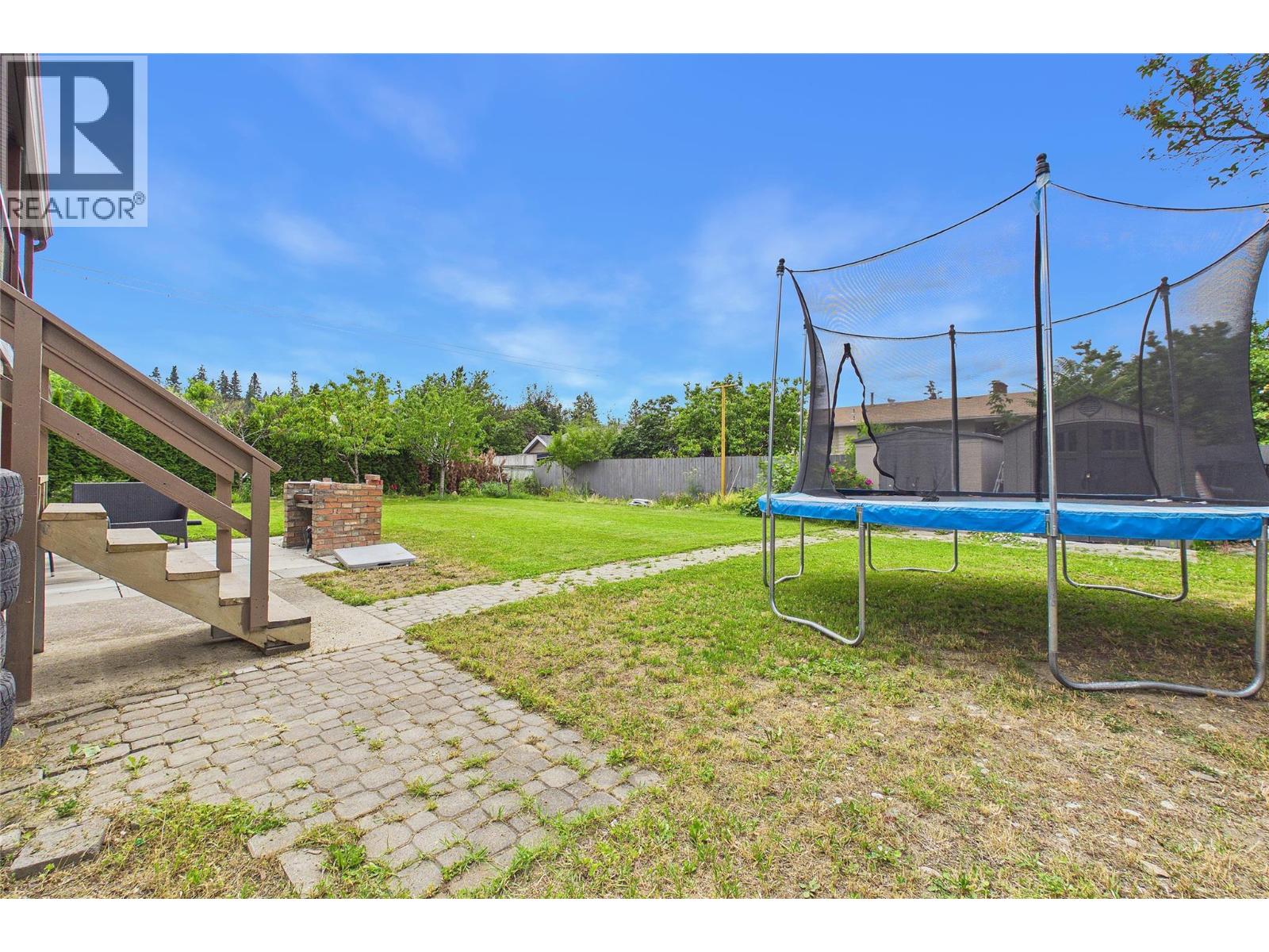 610 Ziprick Road - 44