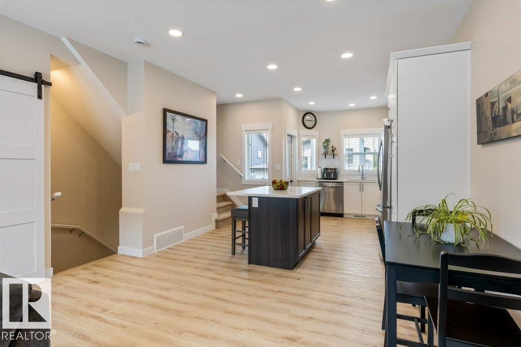 #38 150 EVERITT DR — photo 16