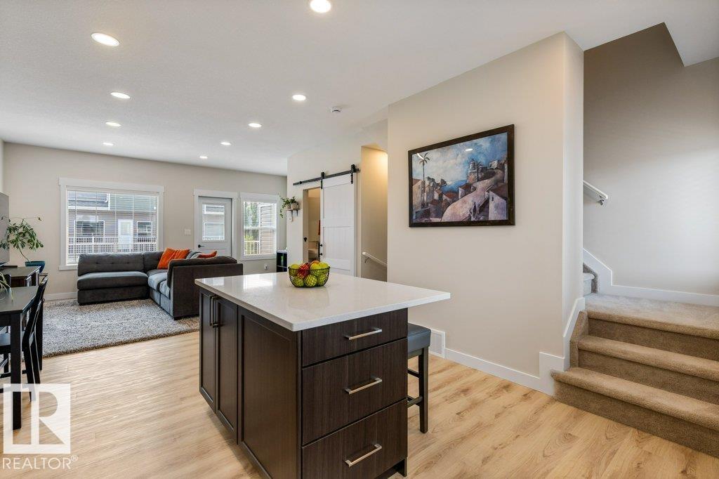 #38 150 EVERITT DR — photo 22