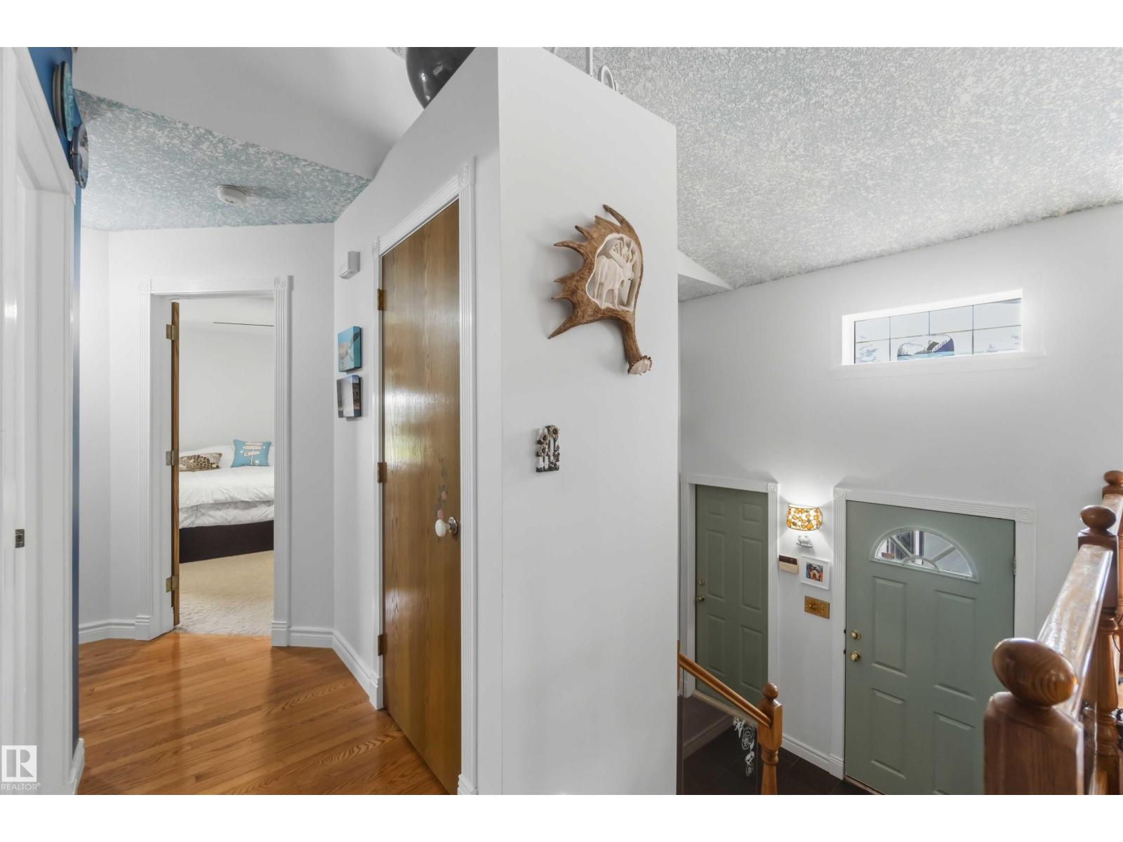 #205 52552 RGE ROAD 224 - 3