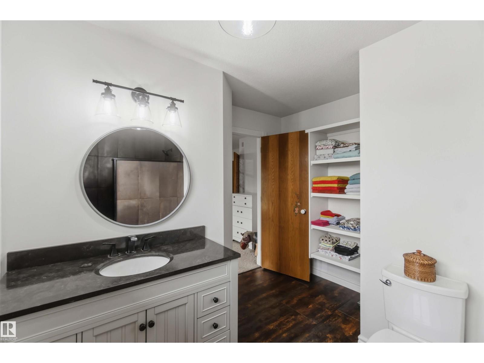 #205 52552 RGE ROAD 224 - 30