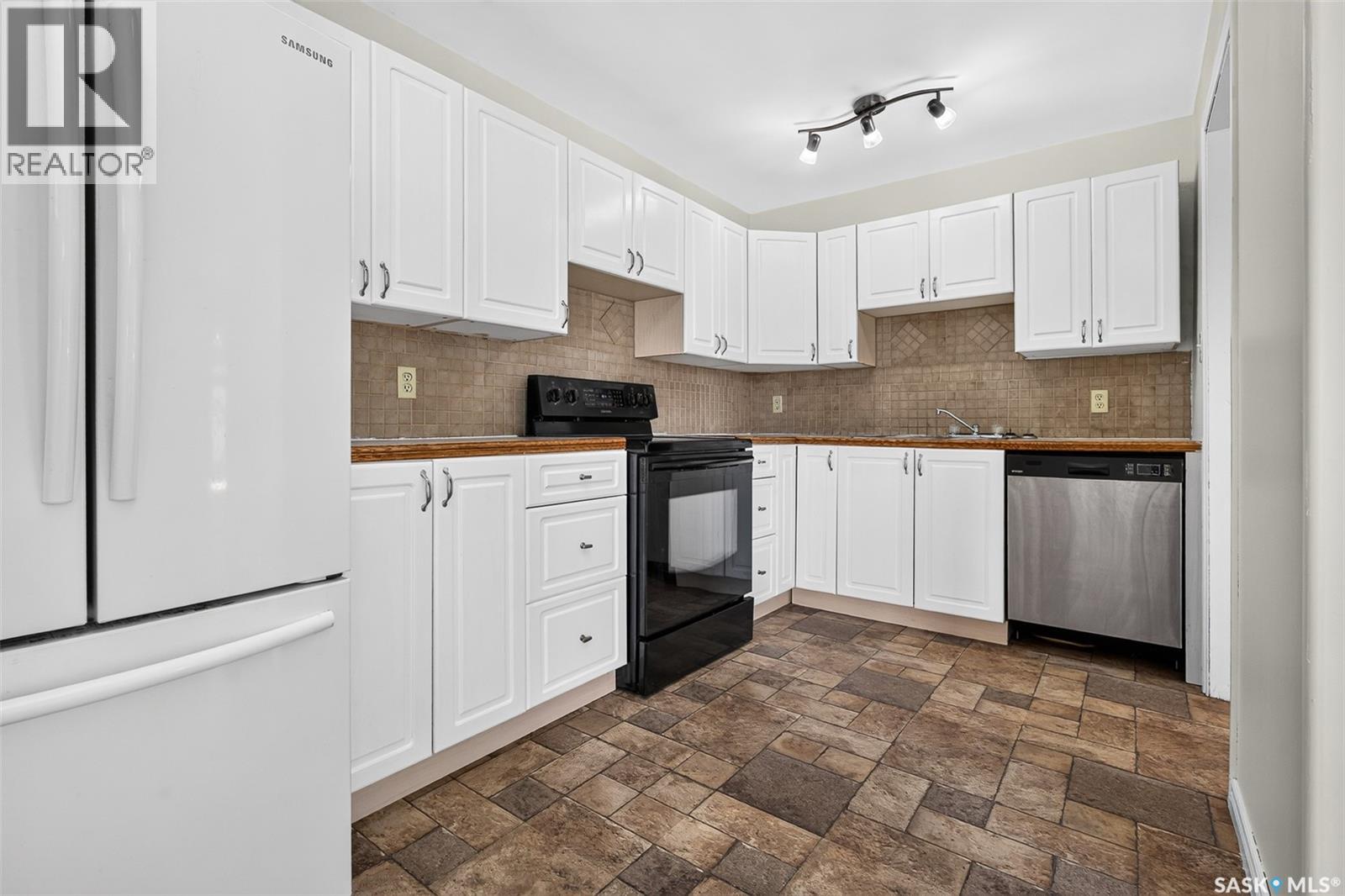 805 Athabasca STREET E — photo 14