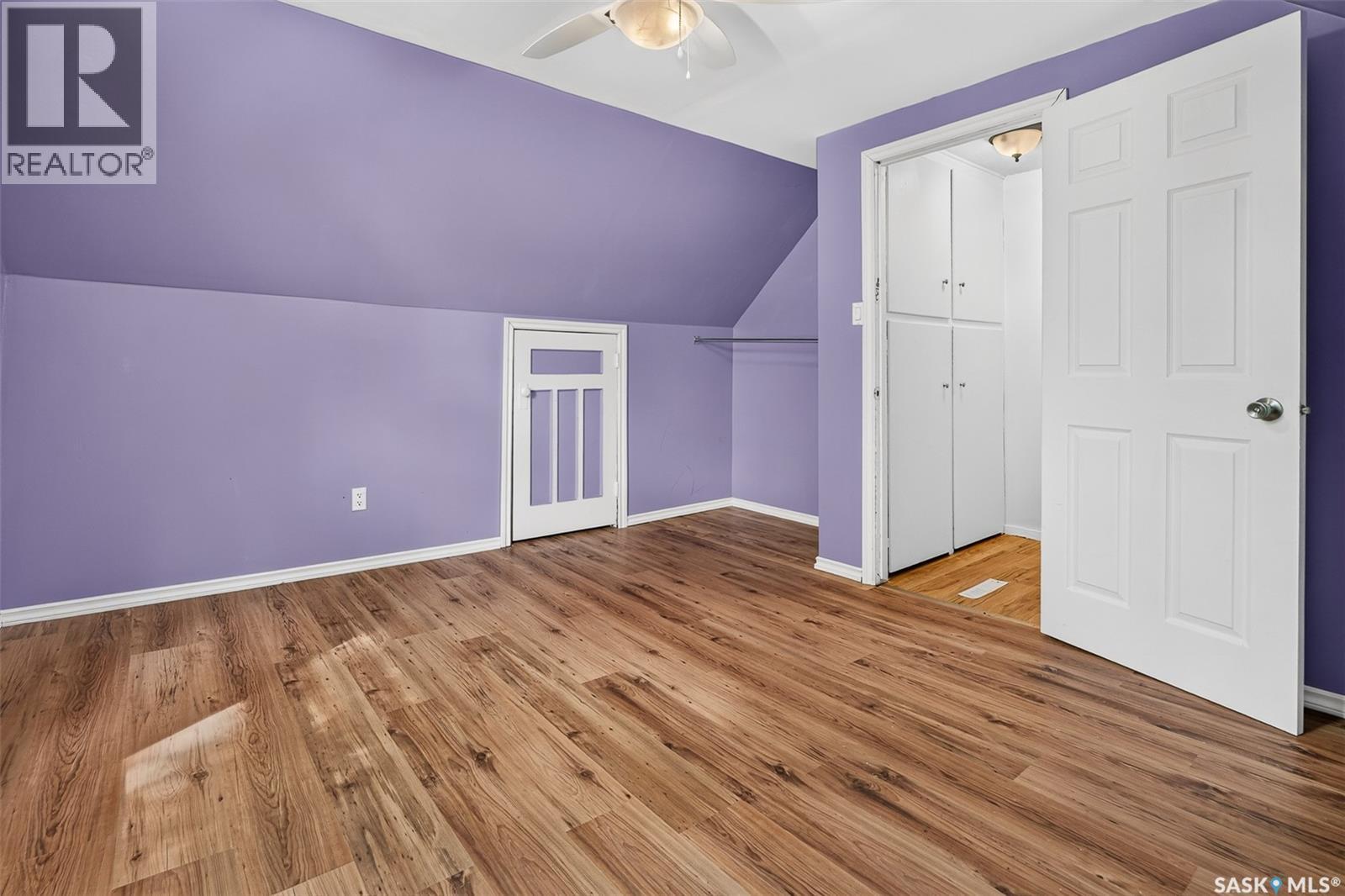 805 Athabasca STREET E - 42