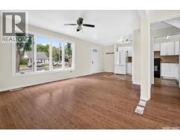 805 Athabasca Street E, Moose Jaw, SK S6H0M6 Photo 26