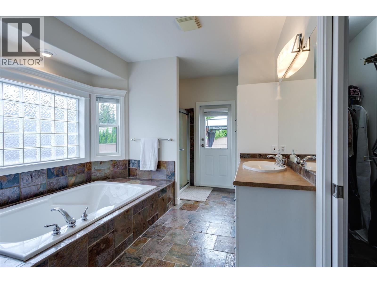 3080 Quail Crescent - 35