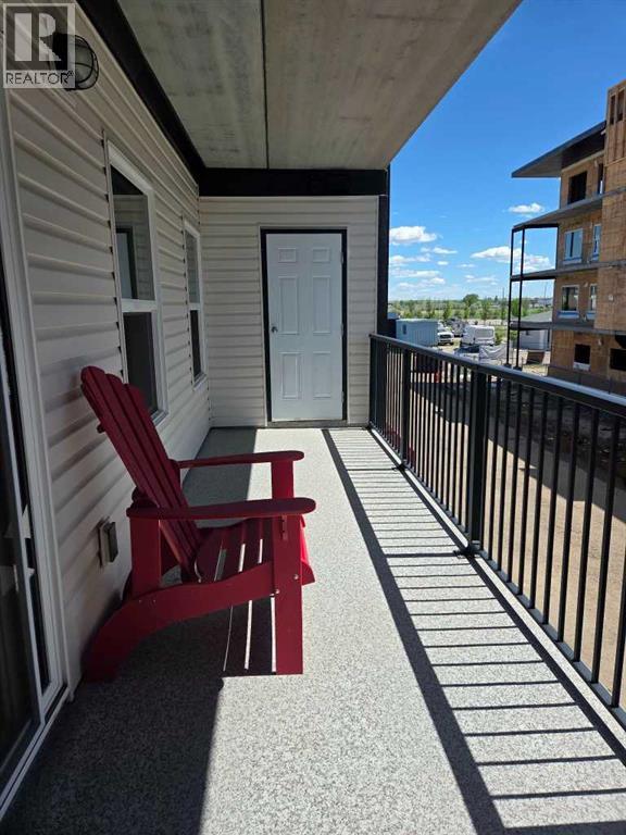#201 499 Meadow Lake Court E - 14