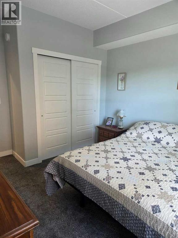 #201 499 Meadow Lake Court E - 8