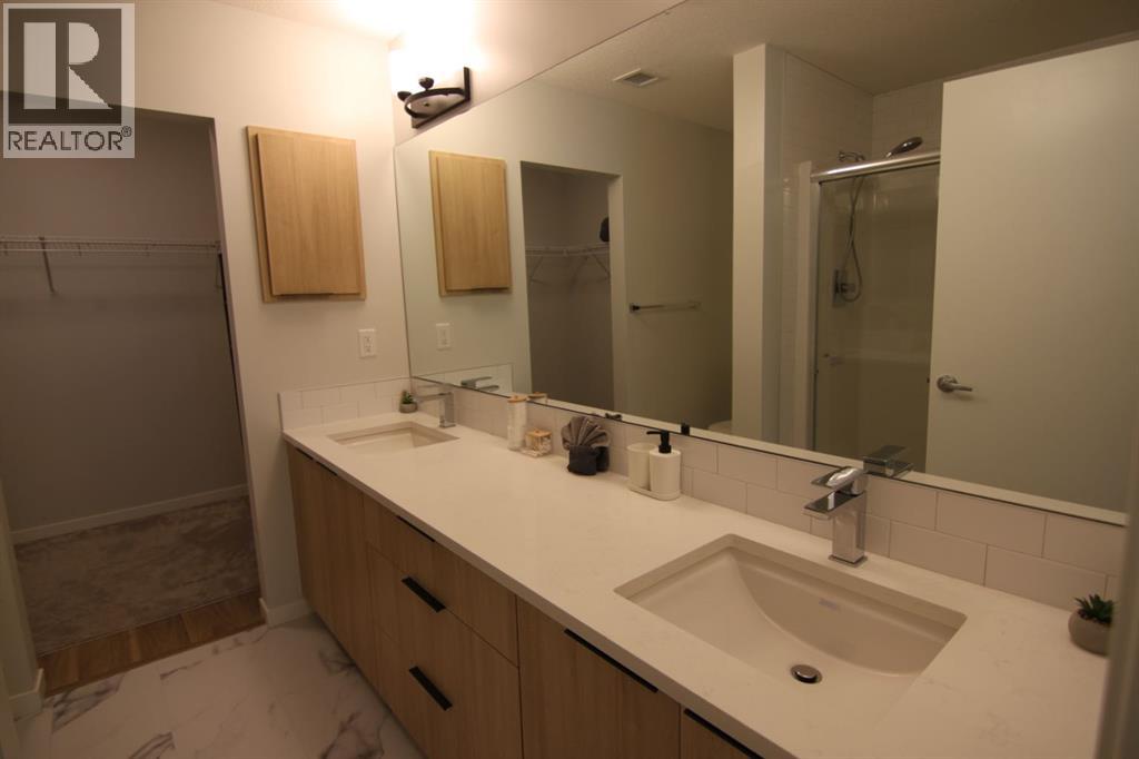 #1207 220 SETON Grove SE - 25