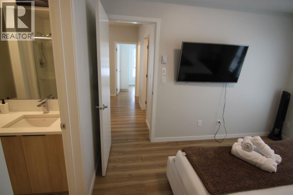 #1207 220 SETON Grove SE - 24