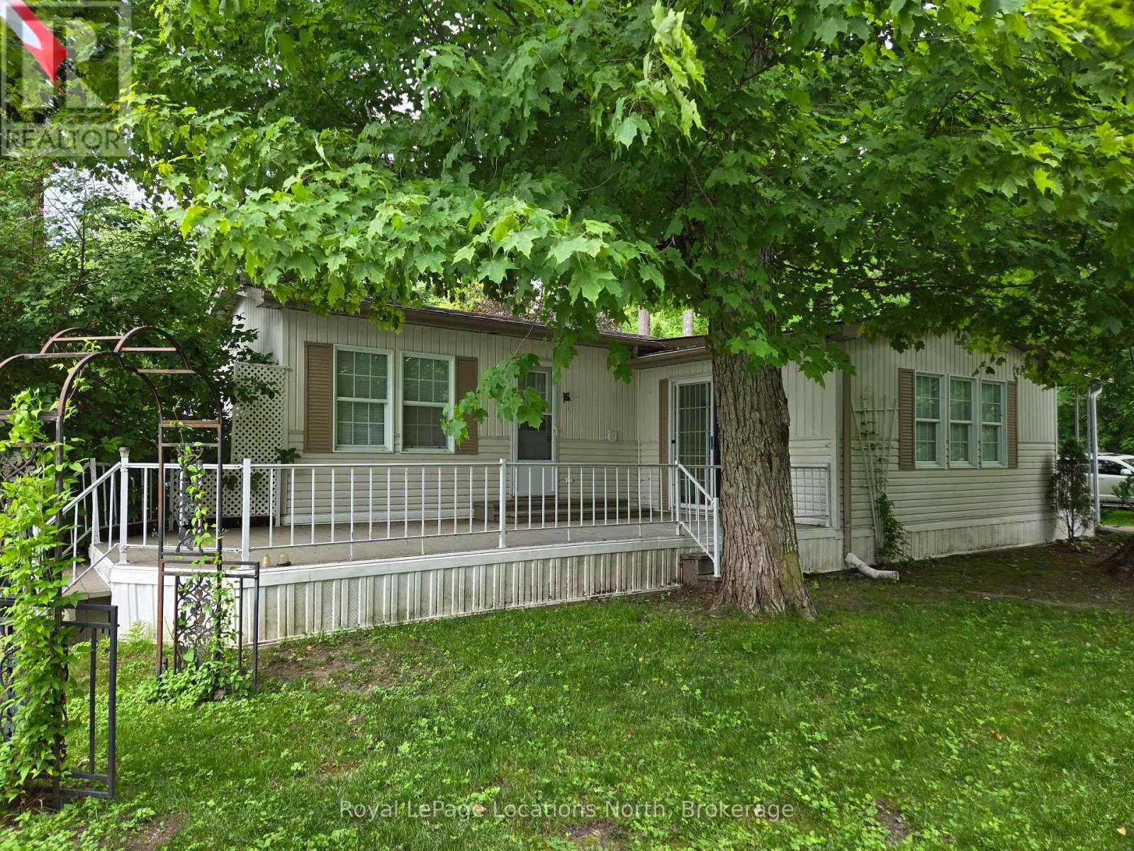 56 THE BOARDWALK - Image 9