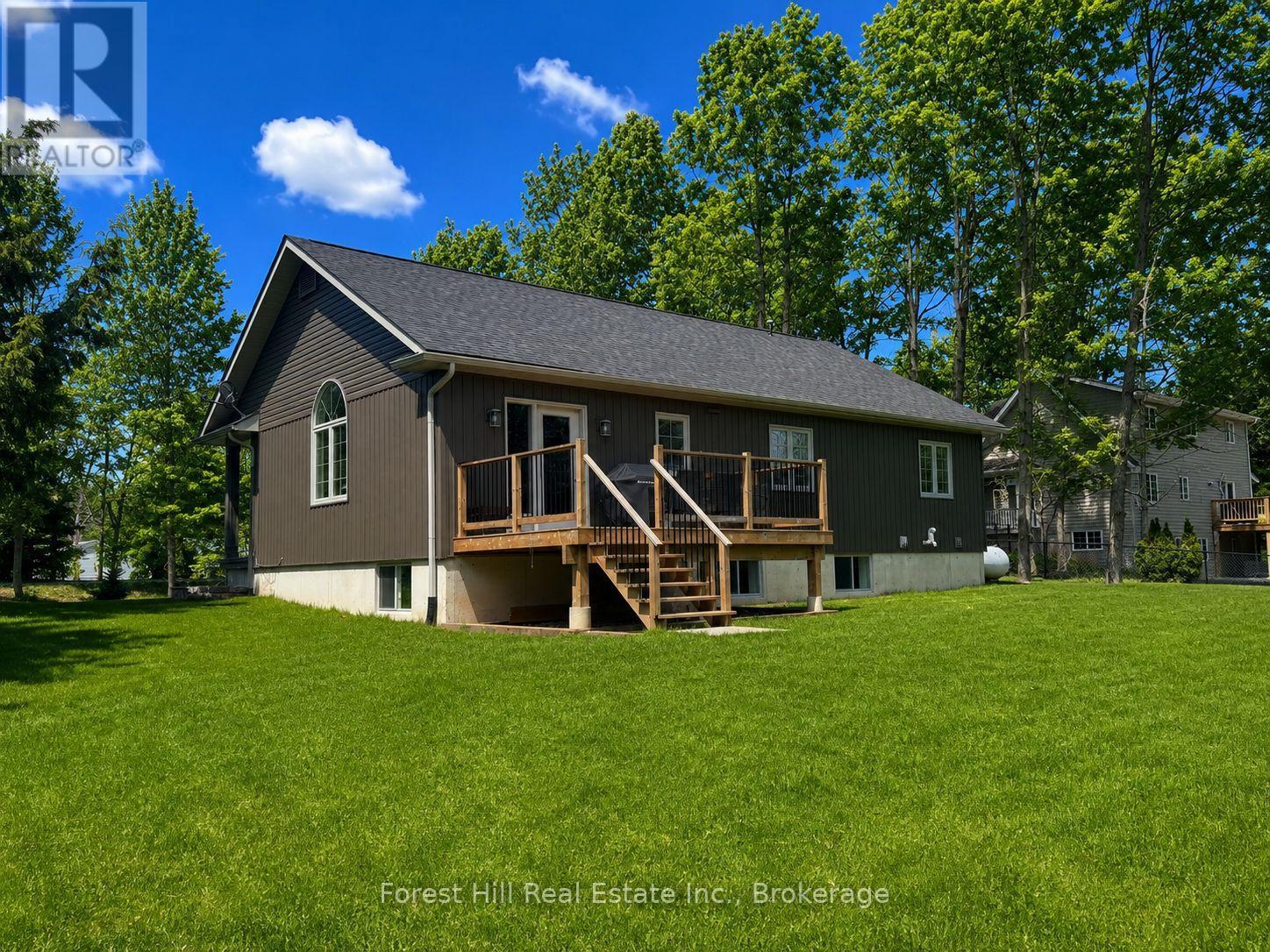 634341 ARTEMESIA GLENELG TOWNLINE - 30